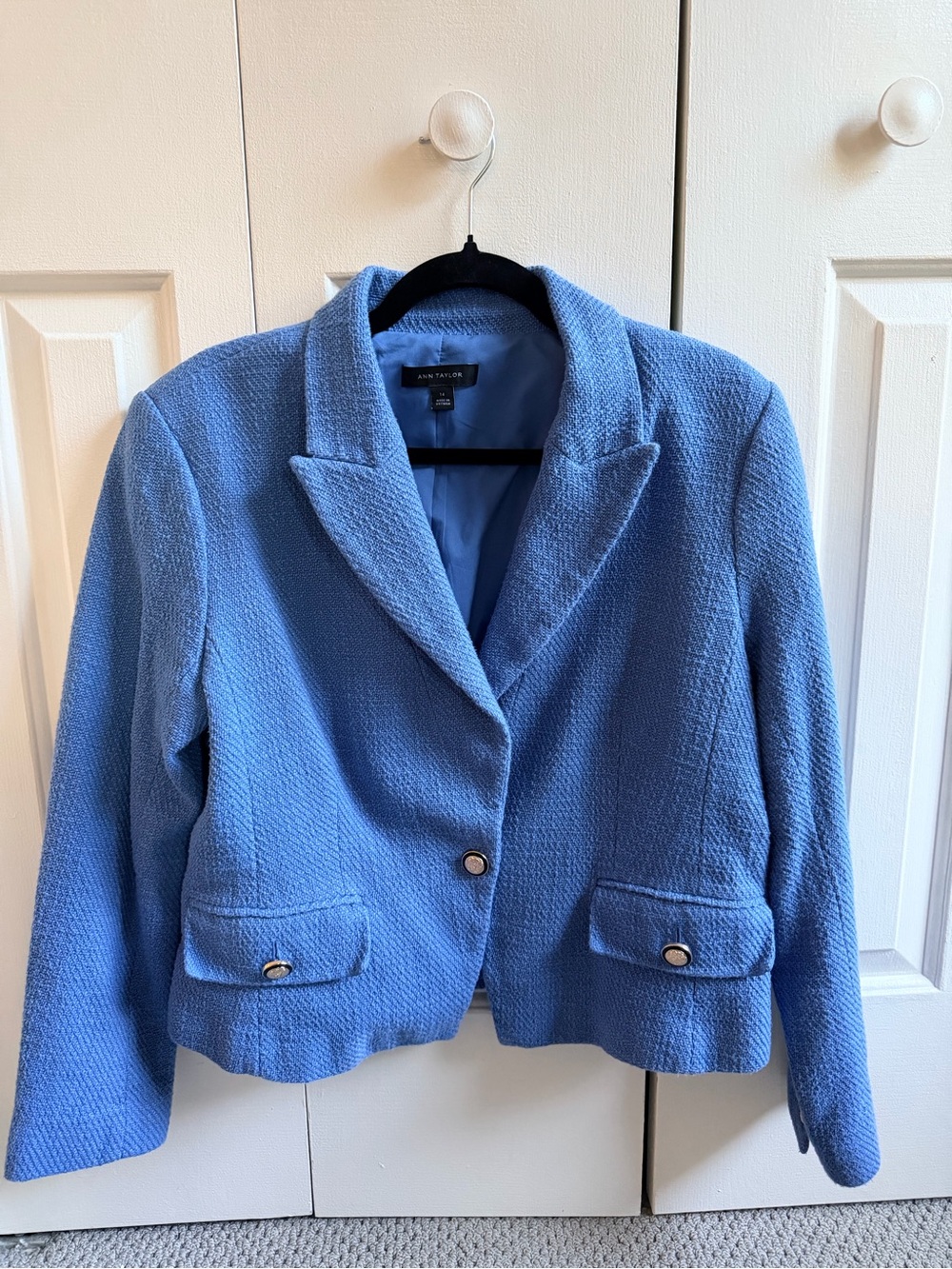 Ann Taylor Periwinkle Textured Cropped Blazer